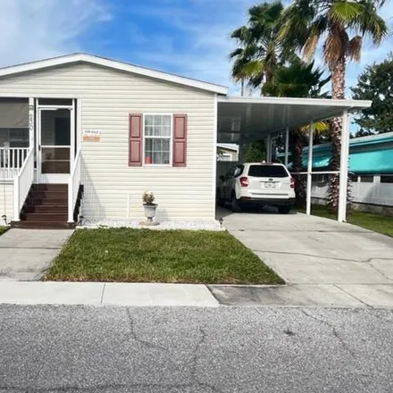 Buy this 2 bed house on Main Street & Friendly Lane in Main Street, Palm Harbor