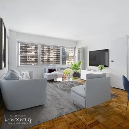 Rent this 1 bed condo on 333 East 46th Street in New York, NY 10017