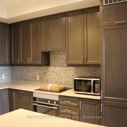 Image 4 - 9085 Jane Street, Vaughan, ON L4K 0A4, Canada - Apartment for rent