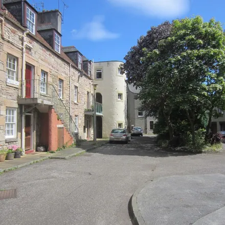 Rent this 2 bed apartment on 3; 4 Grange Court in City of Edinburgh, EH9 1PX