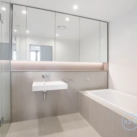 Image 4 - 8 Ebsworth Street, Zetland NSW 2017, Australia - Apartment for rent