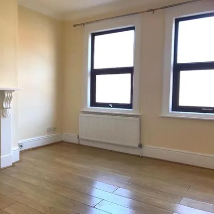 Rent this 2 bed room on Aberdeen Mansions in Kenton Street, London