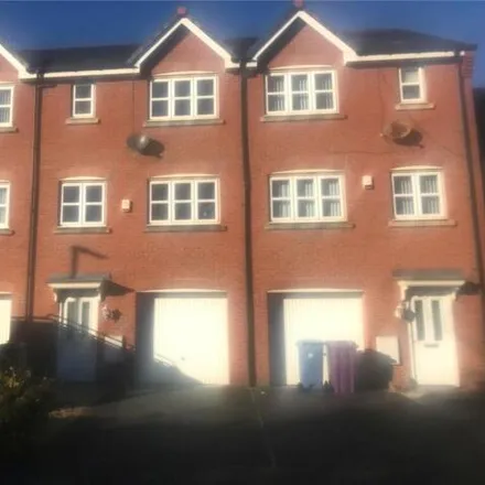 Buy this 4 bed townhouse on Belmont Grove in Liverpool, L6 4EU