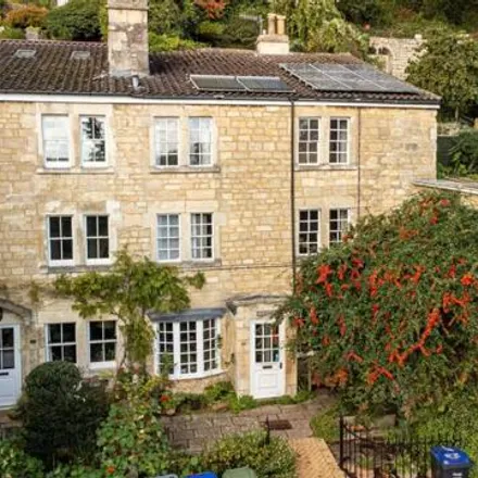 Buy this 3 bed house on 5 Newtown in Bradford-on-Avon, BA15 1NG