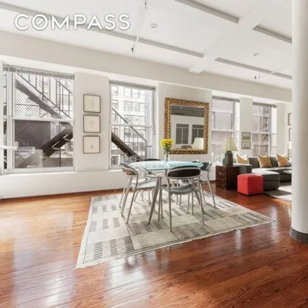 Image 3 - 114 West 27th Street, New York, NY 10001, USA - Apartment for sale
