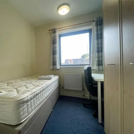 Image 6 - Hoopern Mews, Exeter, EX4 4AW, United Kingdom - Room for rent