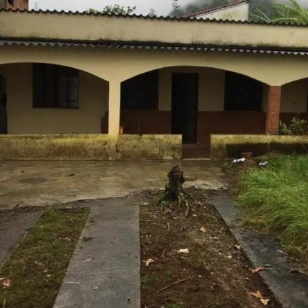 Buy this 3 bed house on Rua Manaus in Mangaratiba - RJ, 23860-000