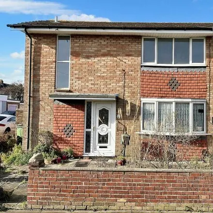 Buy this 3 bed duplex on Walsall Road in Portsmouth, PO3 6BS