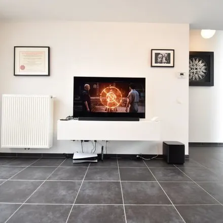 Rent this 3 bed apartment on Kogelstraat 9 in 3740 Bilzen, Belgium