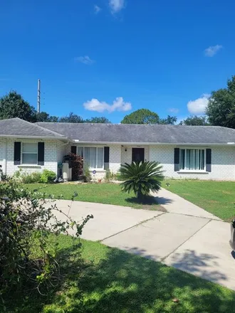 Buy this 3 bed house on 1756 Tanglewood Drive in Osceola County, FL 34746