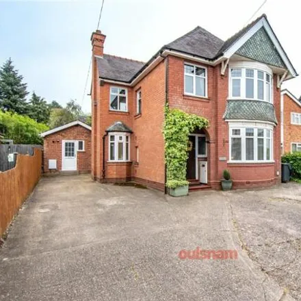 Buy this 4 bed house on Stourbridge Road in Lickey End, B61 8JY