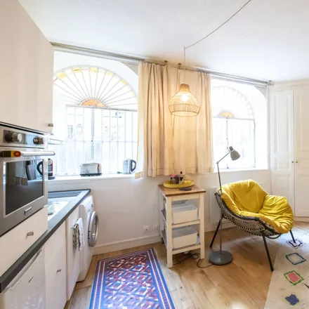 Rent this 1 bed apartment on 36 Cours Aristide Briand in 69300 Caluire-et-Cuire, France