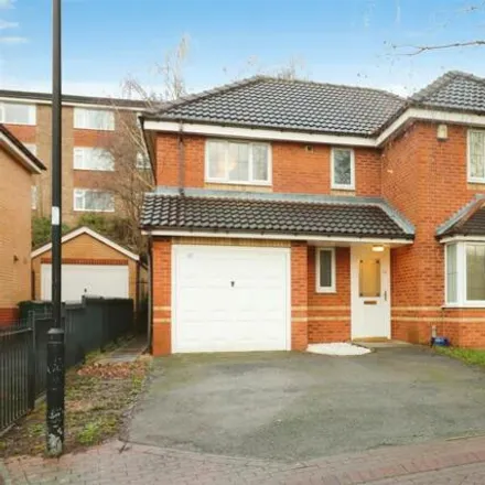 Buy this 5 bed house on Norrels Drive in Rotherham, S60 2SQ