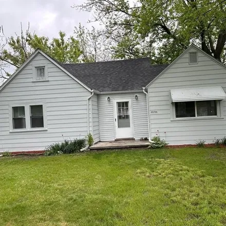 Image 3 - 35706 Palmer Rd, Westland, Michigan, 48186 - House for sale
