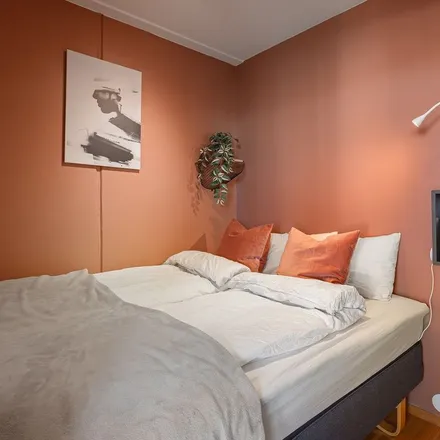 Rent this 2 bed apartment on Breivikveien 19A in 4014 Stavanger, Norway
