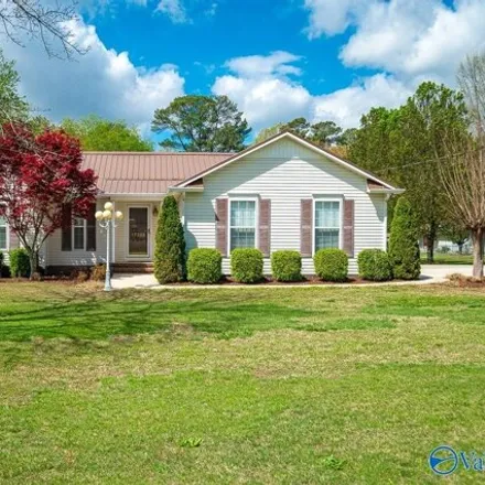 Buy this 3 bed house on 17365 Holland Heights in Limestone County, AL 35613