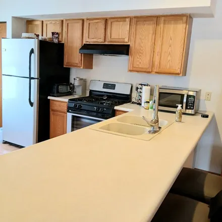 Rent this 3 bed apartment on Barnett Lane in LaSalle, IL 61301