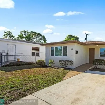 Buy this 3 bed house on 1122 18th Street in Palm Beach Lakes, West Palm Beach