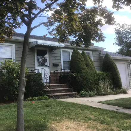 Buy this 3 bed house on 63 Elm Street in Hicksville, NY 11801