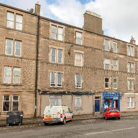 Rent this 3 bed apartment on 333 Easter Road in City of Edinburgh, EH6 8JT