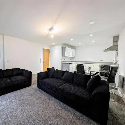 Rent this 2 bed apartment on Artesian House in Kitchen Street, Chinatown
