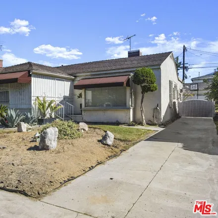 Buy this 2 bed house on 3758 Welland Avenue in Los Angeles, CA 90018