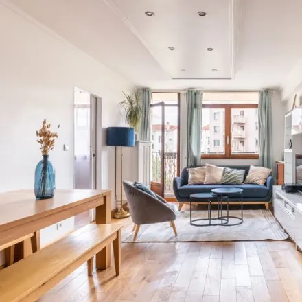 Rent this 3 bed apartment on Issy-les-Moulineaux in Quartier La Ferme / Les Îles / Les Chartreux, FR