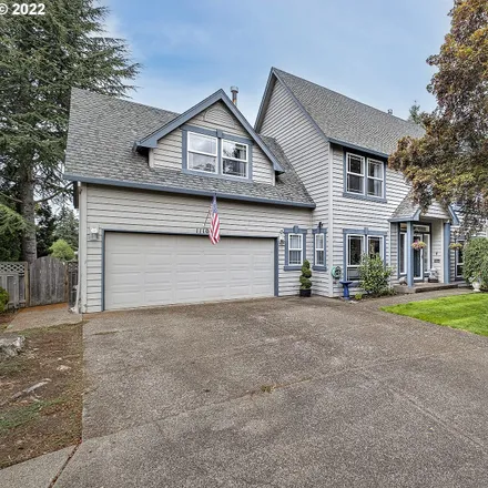 Buy this 3 bed house on 11105 Southwest Garrett Street in Tualatin, OR 97062