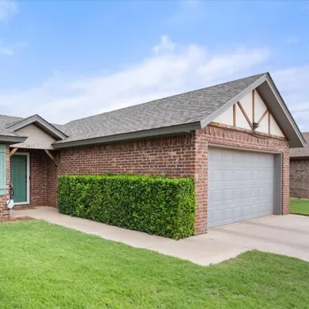Image 3 - 1410 79th St, Lubbock, Texas, 79423 - House for sale