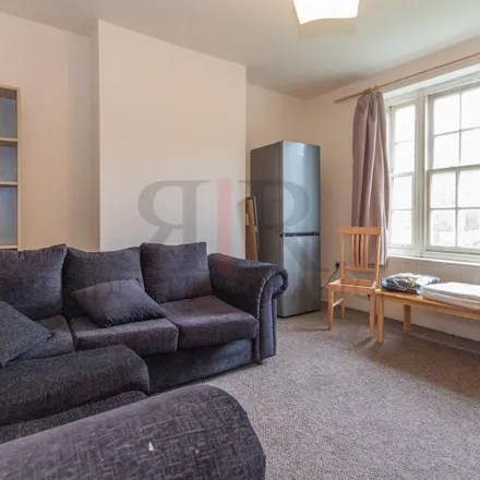 Image 6 - Newington Butts, London, SE11 4RN, United Kingdom - Apartment for rent