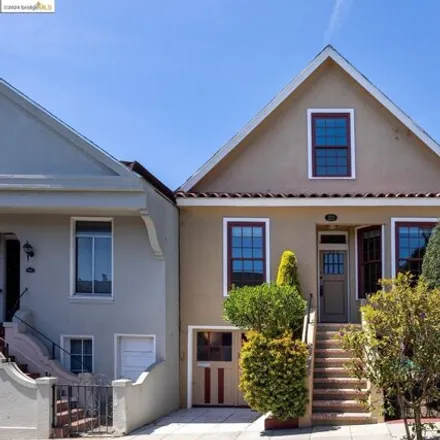 Image 1 - 222 Gates Street, San Francisco, CA 94134, USA - House for sale