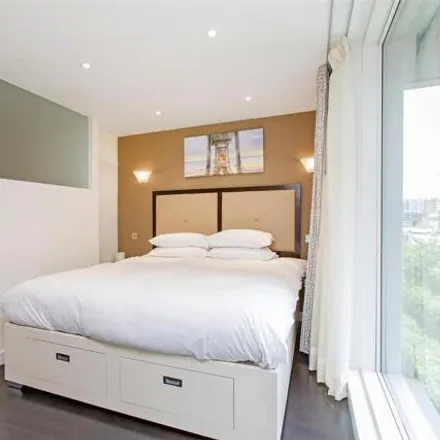 Image 4 - Caro Point, 5 Gatliff Road, London, SW1W 8BE, United Kingdom - Apartment for sale
