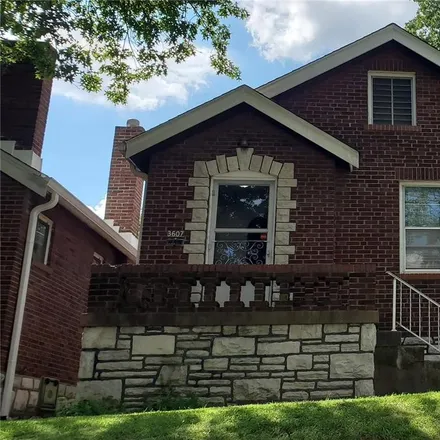 Buy this 2 bed house on 3607 Oak Hill Avenue in Saint Louis, MO 63116