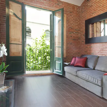 Rent this 3 bed apartment on Carrer de Sicília in 322, 08025 Barcelona