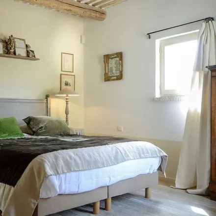 Rent this 3 bed house on Conseil régional de Provence-Alpes-Côte d'Azur in Place Gilberto Bosques, 13002 Marseille