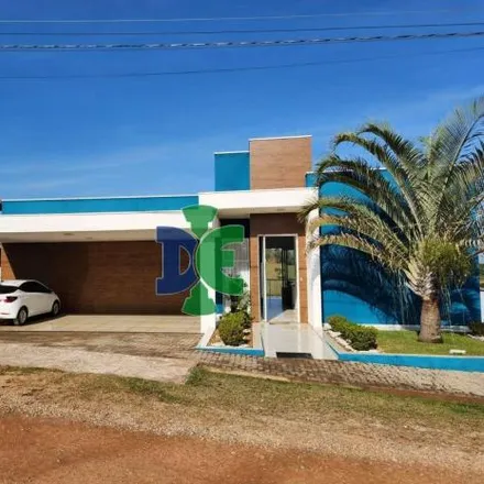 Buy this 5 bed house on Rua 01 in Chacaras Reunidas Guararema, Jacareí - SP