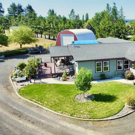 Buy this 3 bed house on 901 5th Avenue in Nezperce, ID 83543