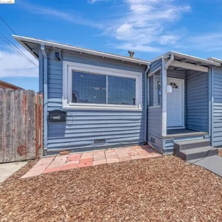 Buy this 3 bed house on 3613 Barrett Ave in Richmond, California