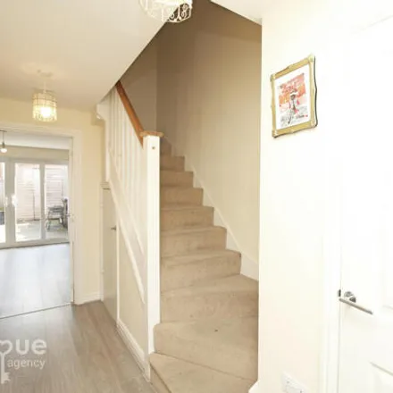Image 5 - Capstan Close, Fleetwood, FY7 6FN, United Kingdom - Townhouse for sale