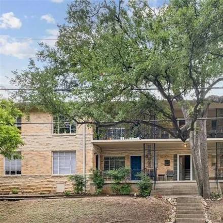 Image 3 - 3309 Grooms St Unit 203-2, Austin, Texas, 78705 - Condo for sale