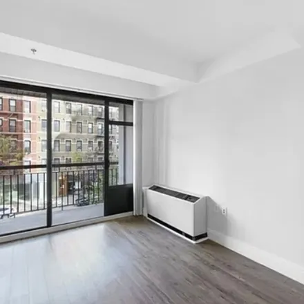 Rent this 2 bed apartment on 415 East 90th Street in New York, NY 10128