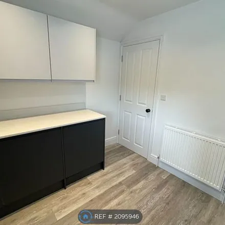 Rent this 2 bed apartment on 176 Victoria Road in Cambridge, CB4 3DZ
