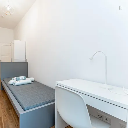 Rent this 4 bed room on Bornholmer Straße 85 in 10439 Berlin, Germany