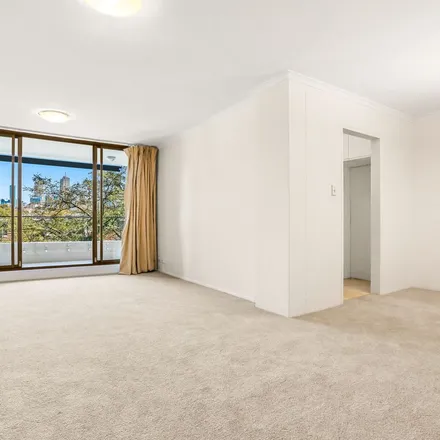 Image 6 - 4 New McLean Street, Edgecliff NSW 2027, Australia - Apartment for rent