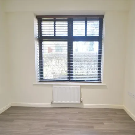 Image 7 - unnamed road, North Watford, WD17 4AQ, United Kingdom - Apartment for rent