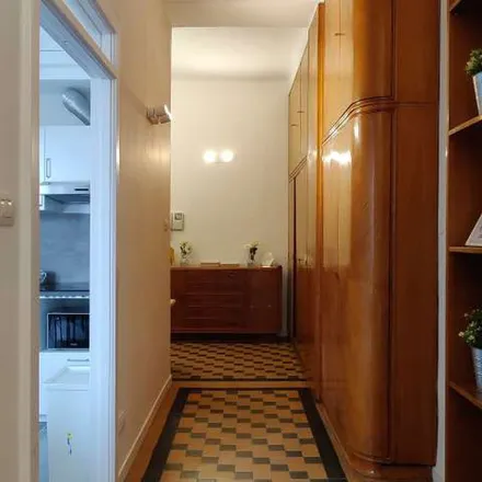 Image 5 - Hop, Viale Regina Margherita 16, 20122 Milan MI, Italy - Apartment for rent
