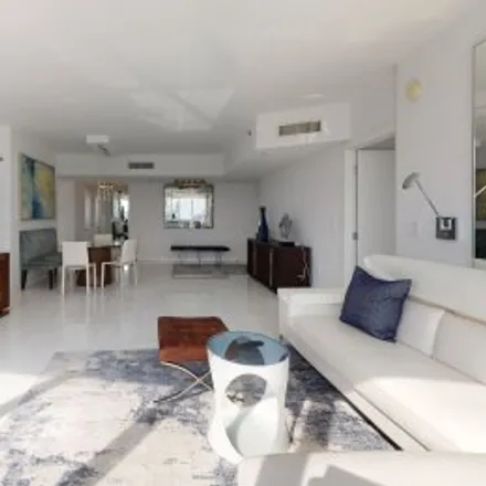 Image 1 - #th3,400 Alton Road, SoFi, Miami Beach - Apartment for rent