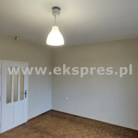 Image 2 - Łaska 2B, 98-220 Zduńska Wola, Poland - Apartment for rent