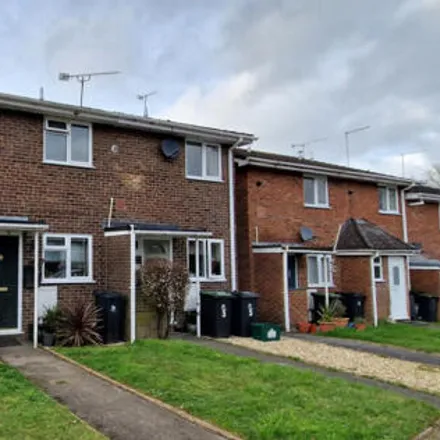 Rent this 2 bed townhouse on Oak Road in Alderholt, SP6 3BL