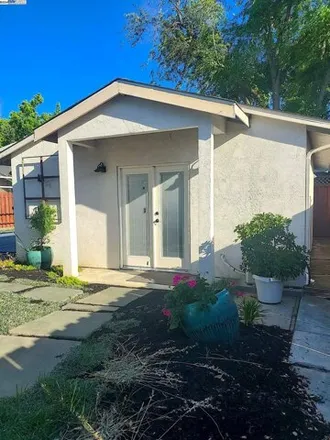 Rent this 1 bed house on 1675 Park St in California, 94551
